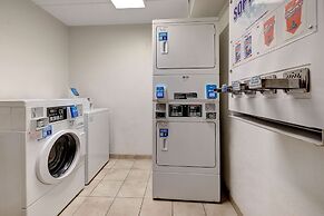 Motel 6 Lakeville, MN - South - Lakeville