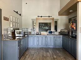 AmericInn by Wyndham New Richmond