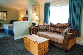 Salida Inn & Monarch Suites
