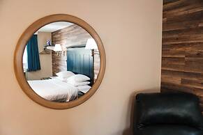 Salida Inn & Monarch Suites