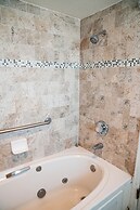 Salida Inn & Monarch Suites