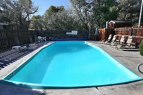 Salida Inn & Monarch Suites