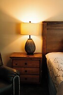 Salida Inn & Monarch Suites