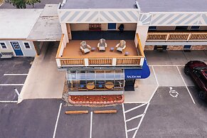 Salida Inn & Monarch Suites