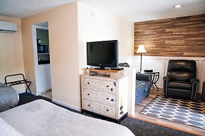 Salida Inn & Monarch Suites
