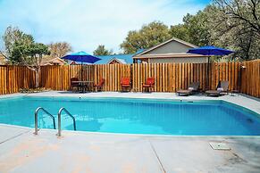 Salida Inn & Monarch Suites