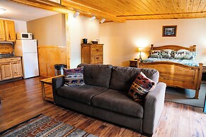 Salida Inn & Monarch Suites