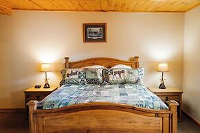 Salida Inn & Monarch Suites