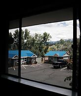 Salida Inn & Monarch Suites