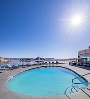 Lake Powell Resort