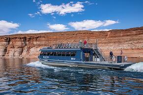 Lake Powell Resort