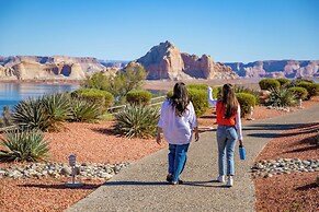 Lake Powell Resort