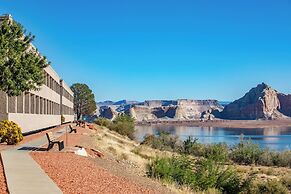 Lake Powell Resort
