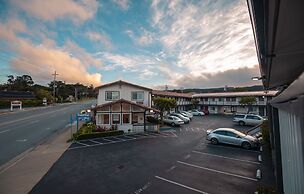 Days Inn by Wyndham Monterey Downtown