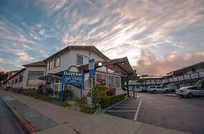 Days Inn by Wyndham Monterey Downtown