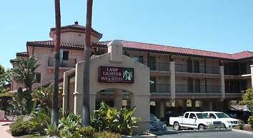 Lamplighter Inn & Suites