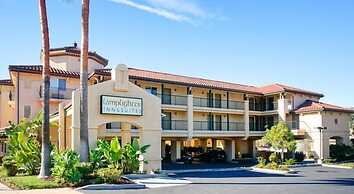 Lamplighter Inn & Suites