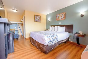 Hotel Avenida - Oceanside Camp Pendleton