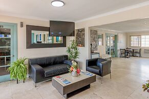 Hotel Avenida - Oceanside Camp Pendleton