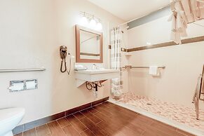 Hotel Avenida - Oceanside Camp Pendleton