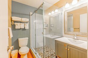 Hotel Avenida - Oceanside Camp Pendleton