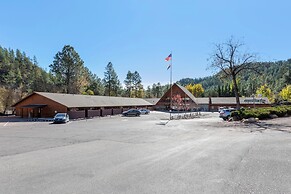 Kohl's Ranch Lodge