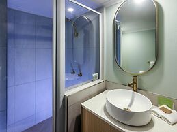 Mercure Cairns
