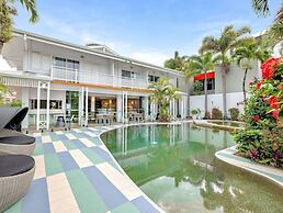 Mercure Cairns