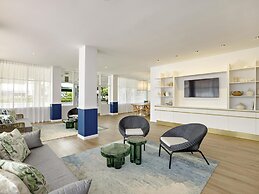 Mercure Cairns