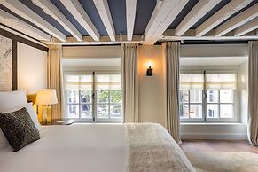 Pavillon de la Reine & Spa, Place des Vosges