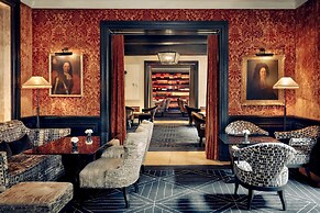 Pavillon de la Reine & Spa, Place des Vosges