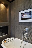 Pavillon de la Reine & Spa, Place des Vosges