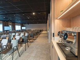 Novotel Angers Lac de Maine