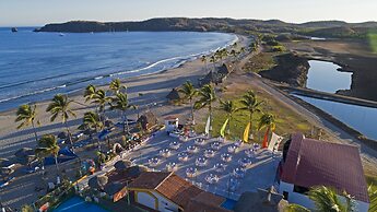 Los Angeles Locos - All Inclusive