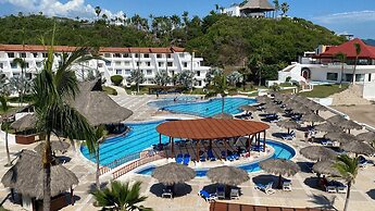 Los Angeles Locos - All Inclusive