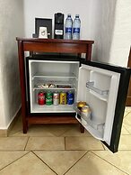 Los Angeles Locos - All Inclusive