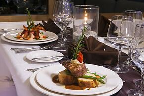 Los Angeles Locos - All Inclusive