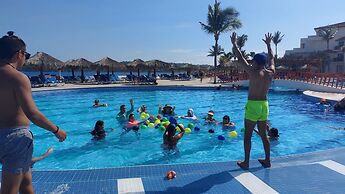 Los Angeles Locos - All Inclusive