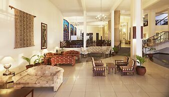 Neptune Beach Resort