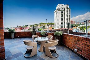 Hotel Dann Carlton Cali