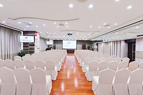 The Salisbury - YMCA of Hong Kong