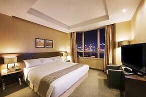 The Salisbury - YMCA of Hong Kong