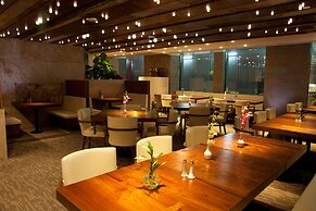 The Salisbury - YMCA of Hong Kong