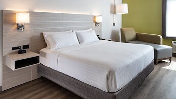 Holiday Inn Express Quebec City - Sainte Foy by IHG