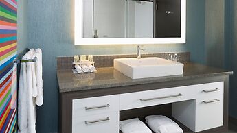 Holiday Inn Express Quebec City - Sainte Foy by IHG