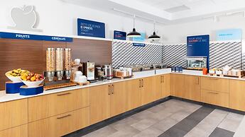 Holiday Inn Express Quebec City - Sainte Foy by IHG