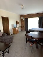 Federation Motel Resort