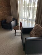 Federation Motel Resort