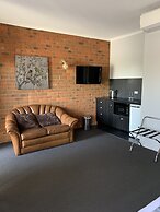 Federation Motel Resort