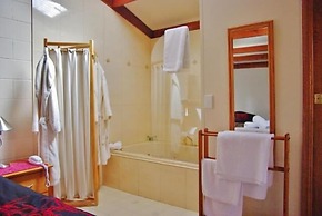 Blackheath Motor Inn